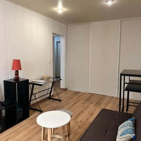 Bosio Raoul - And Steps Away From The Sea Apartment Nice